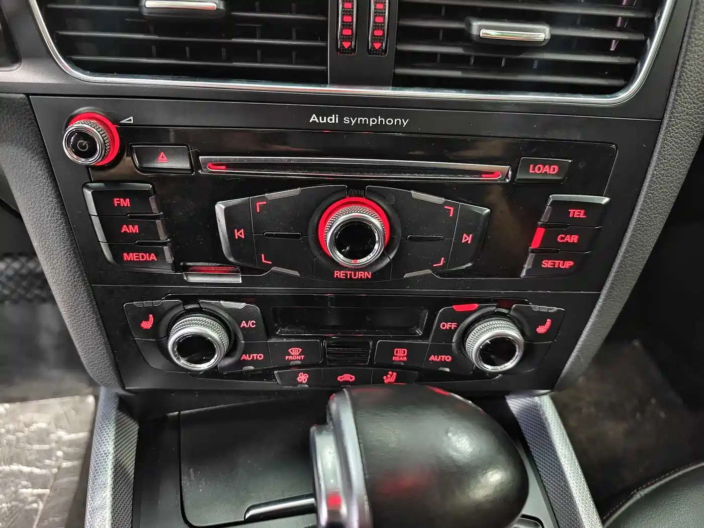 Audi Q5 2017 Plus 40 TFSI Technology фото 13