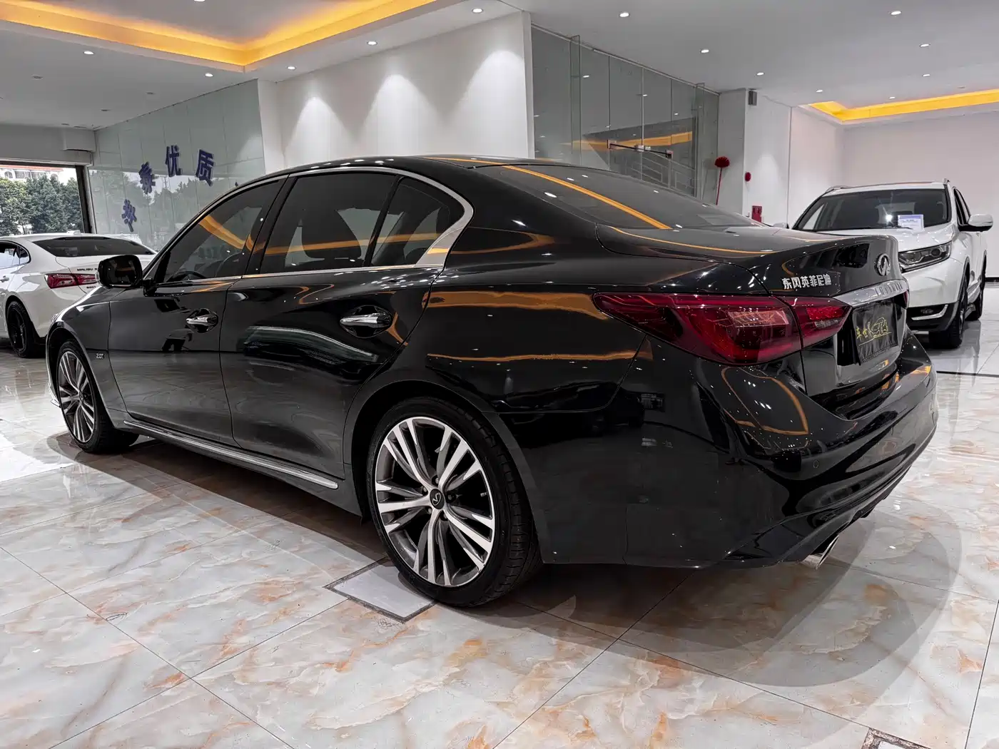 Infiniti Q50L 2021 2.0T Premium Sport фото 5