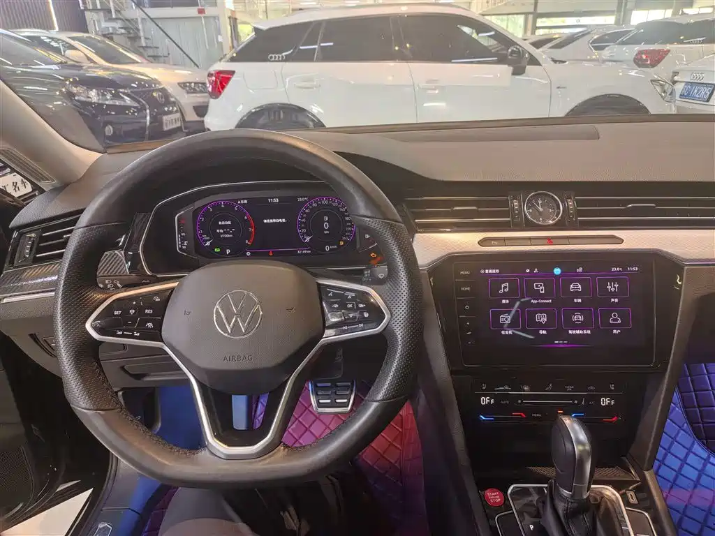 Volkswagen Magotan 2023 Model 2 Million Commemorative Edition 330TSI DSG Luxury фото 7