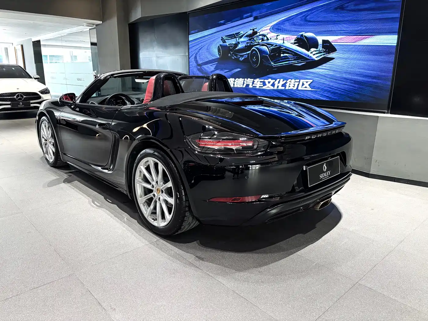 Porsche 718 2020 Boxster 2.0T фото 4