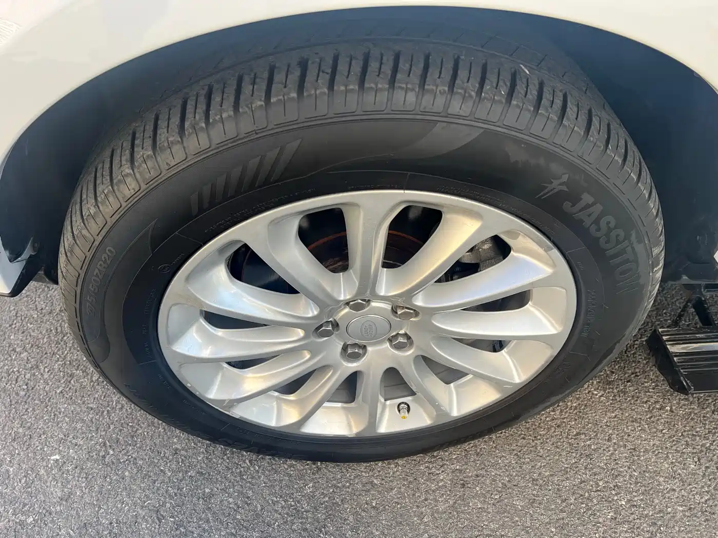 Land Rover Discovery 2013 3.0 SDV6 HSE Diesel фото 11