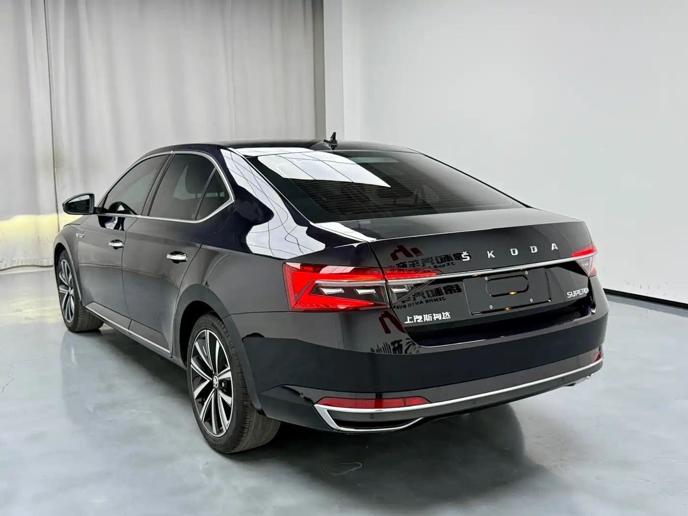 Škoda Superb 2023 Facelift TSI280 DSG Premium Edition фото 14