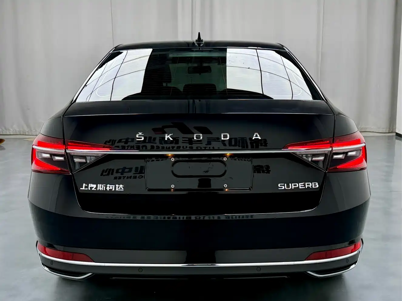 Škoda Superb 2023 Facelift TSI280 DSG Premium Edition фото 15