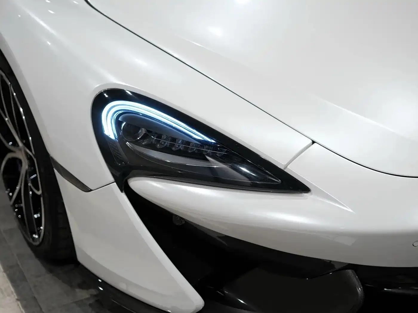 McLaren 570 2016 2015 570S 3.8T Coupe