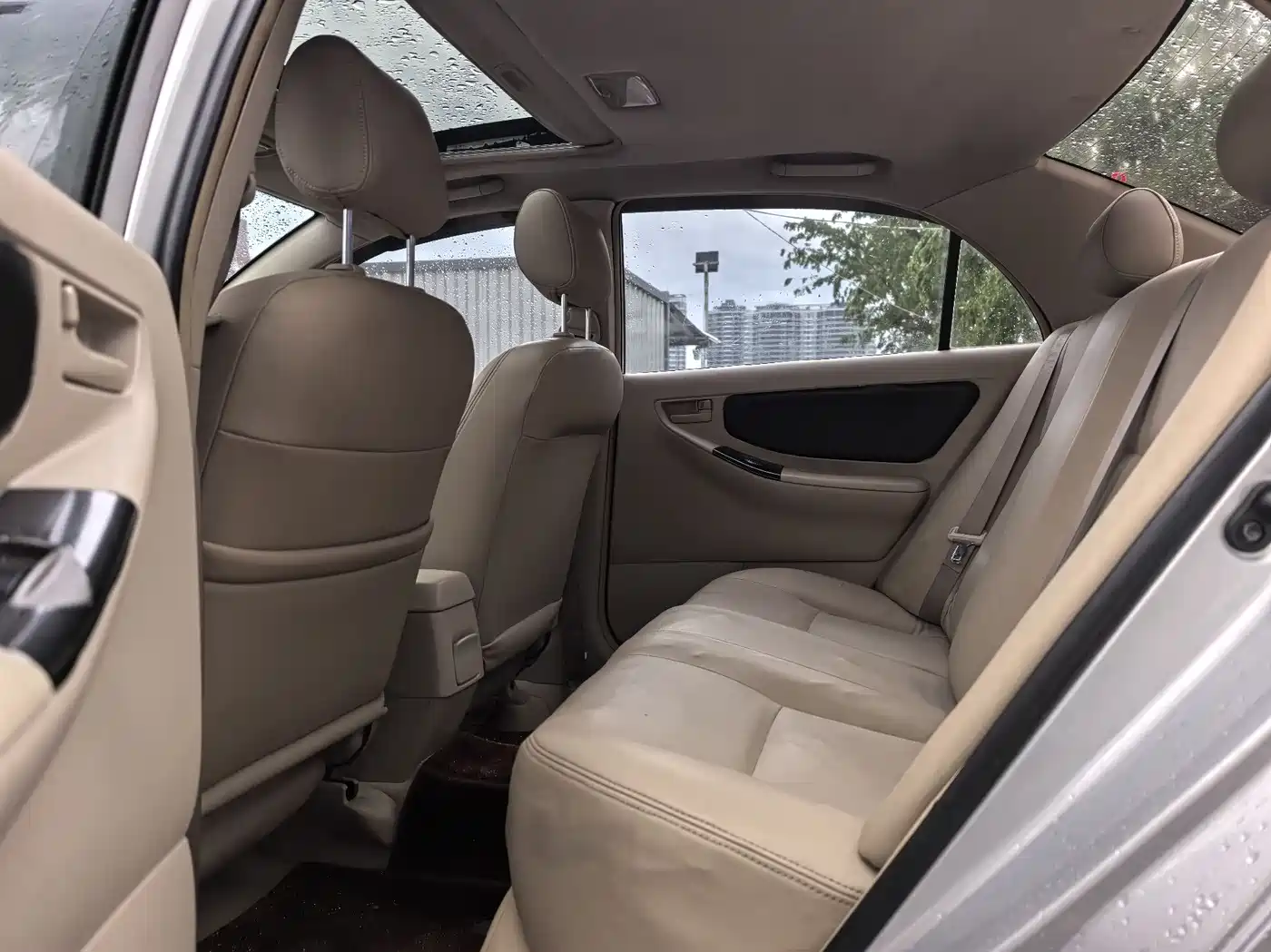 Toyota Corolla 2013 1.6L Automatic Excellence Edition фото 4