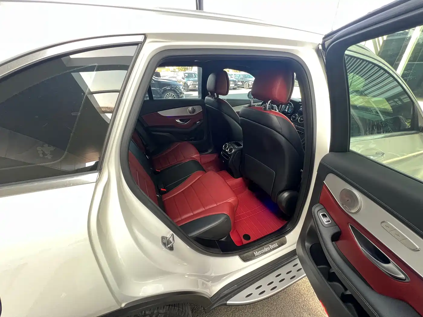 Mercedes-Benz GLC 2020 GLC 260 L 4MATIC Luxury фото 12