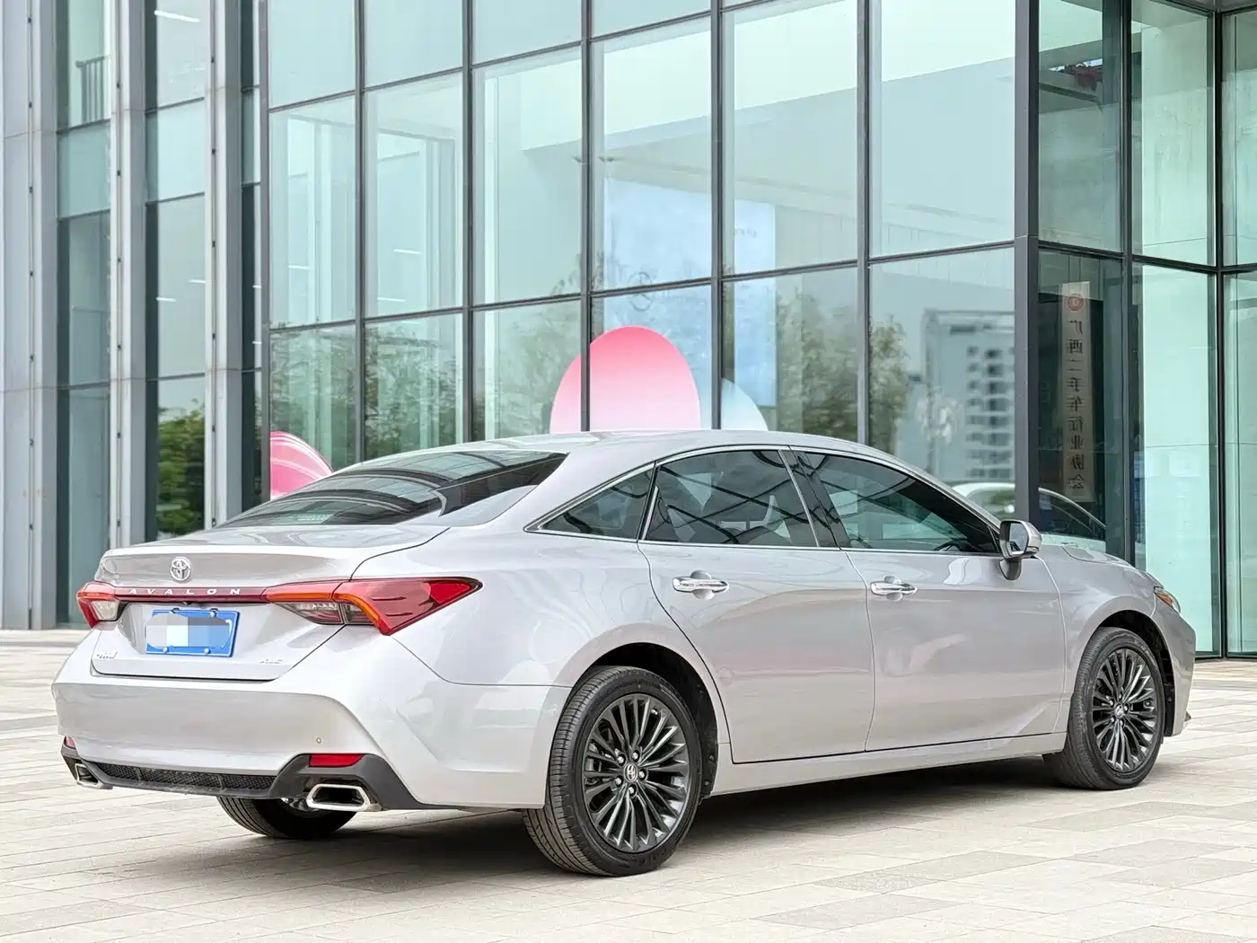 Toyota Avalon 2019 2.0L XLE Premium Edition (China VI) фото 3