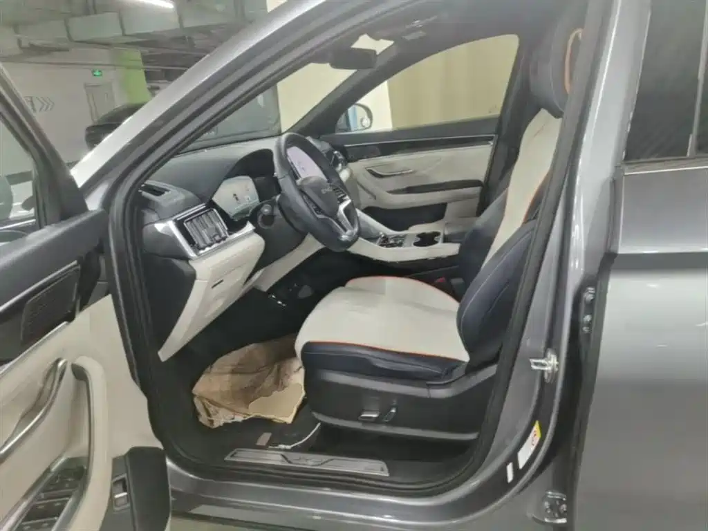 BYD Song PLUS PHEV 2024 Glory Edition EV 520km Flagship фото 15