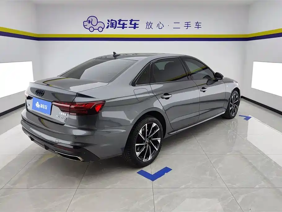 Audi A4L 2023 40 TFSI Luxury Sport фото 3