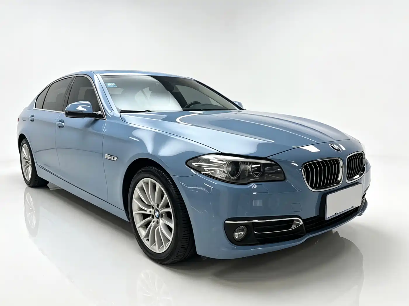 BMW 5 Series 2014 525Li Luxury Design Package фото 7