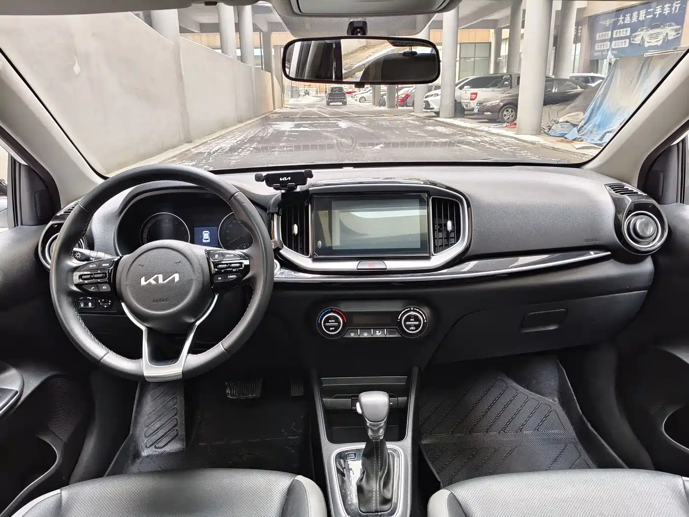 Kia KX1 2021 1.4L CVT Sunroof Version фото 5