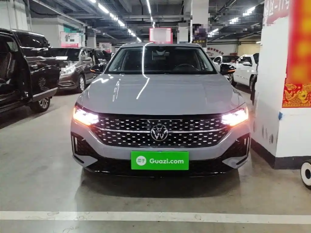 Volkswagen Lavida 2023 300TSI DSG Starlight Full Comfort Edition фото 3