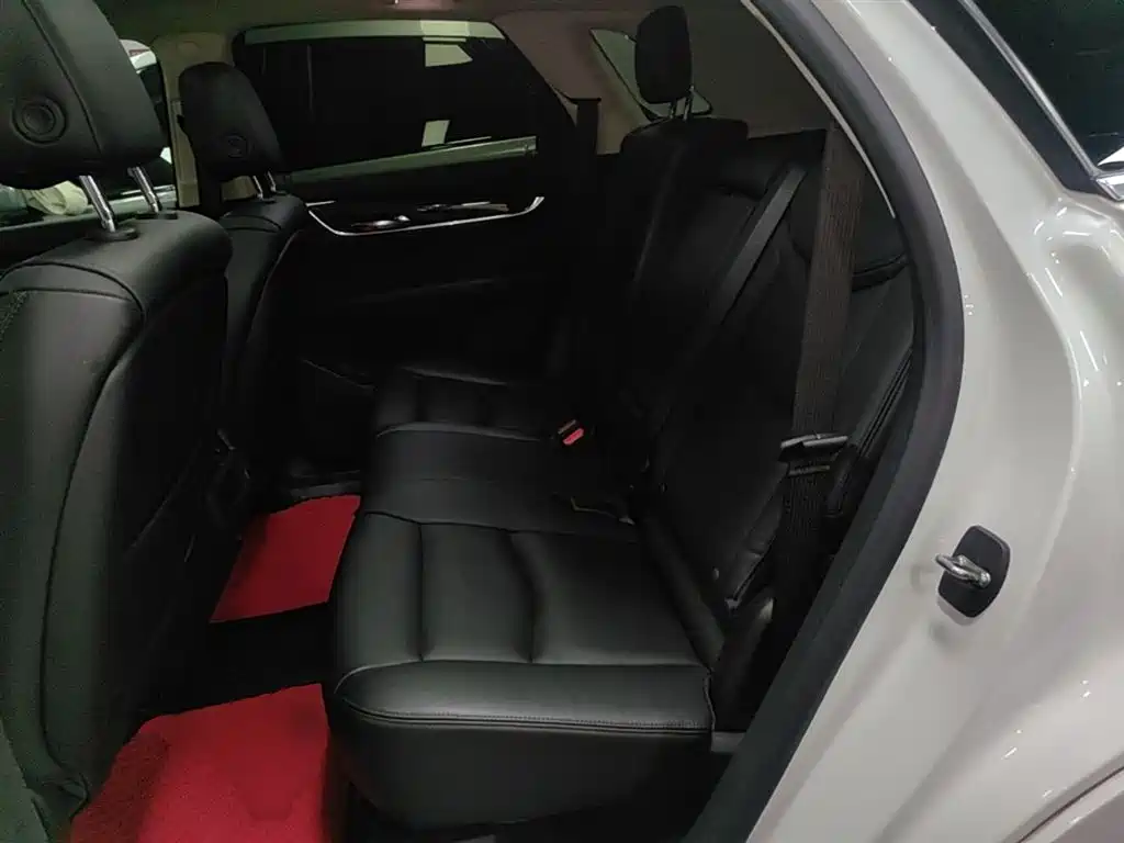 Cadillac XT5 2018 28T 4WD Luxury фото 17