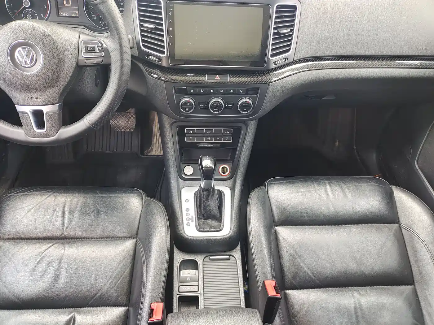 Volkswagen Sharan 2014 2.0TSI Luxury фото 10