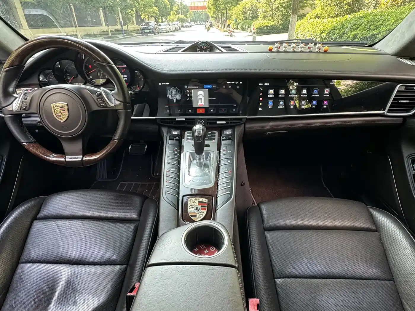 Porsche Panamera 2010 Porsche Panamera Turbo 4.8T фото 7