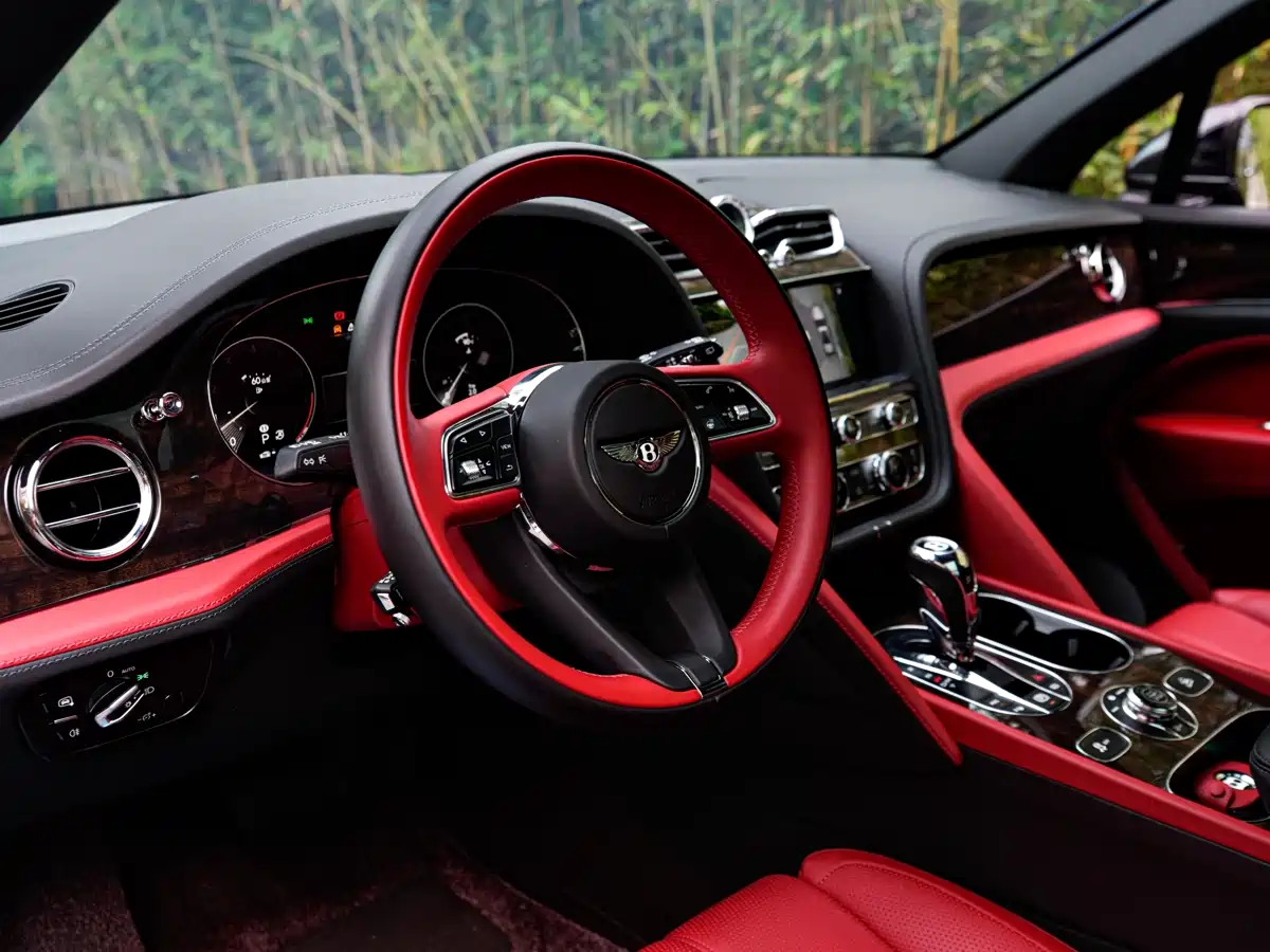 BENTLEY TIM YUE