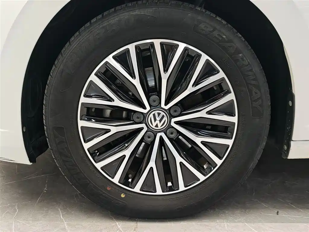 Volkswagen Sagitar 2019 280TSI DSG Comfort Edition China VI фото 4