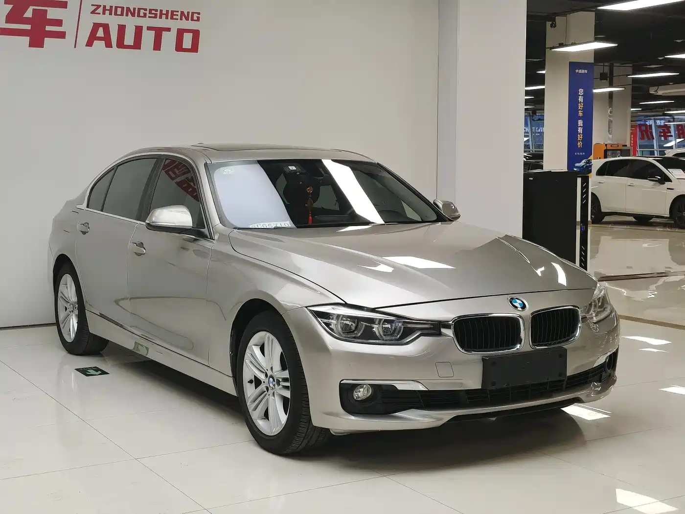 BMW 3 Series 2017 320Li xDrive Fashion фото 3