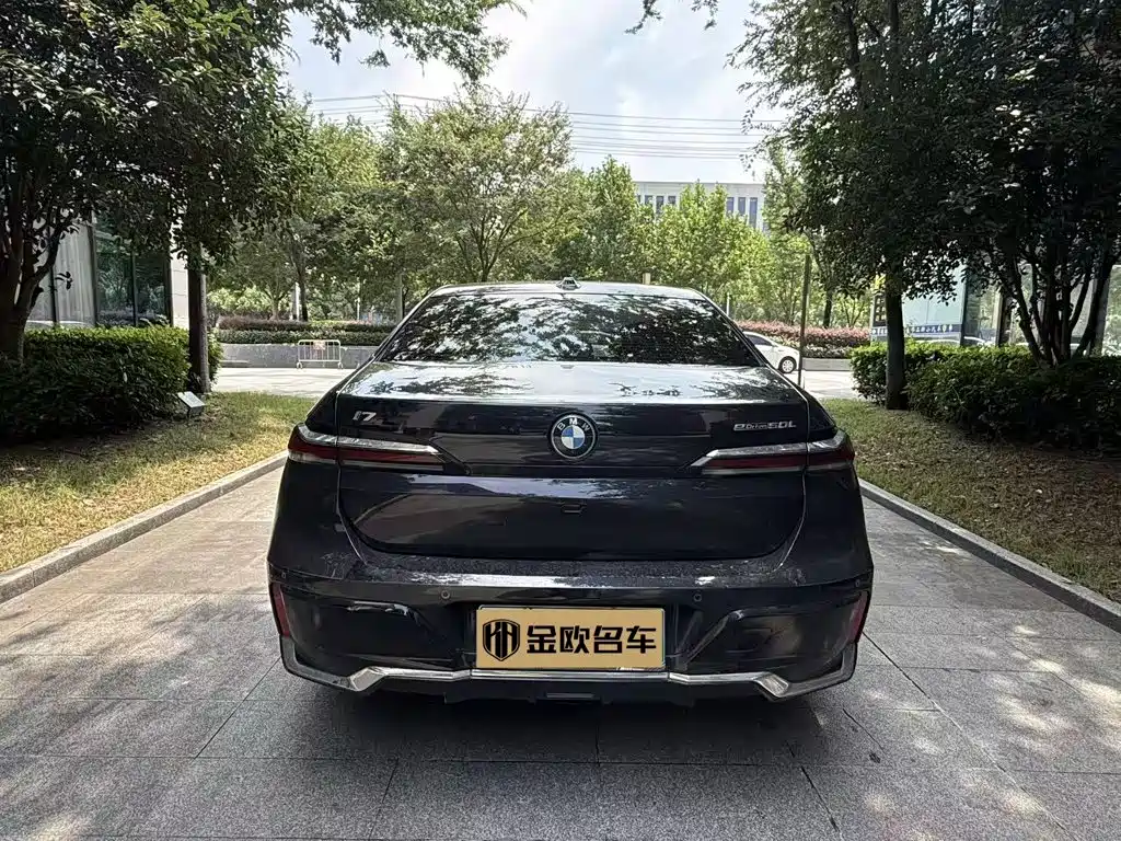 BMW i7 2025 2023 eDrive50L Leading M Sport Package