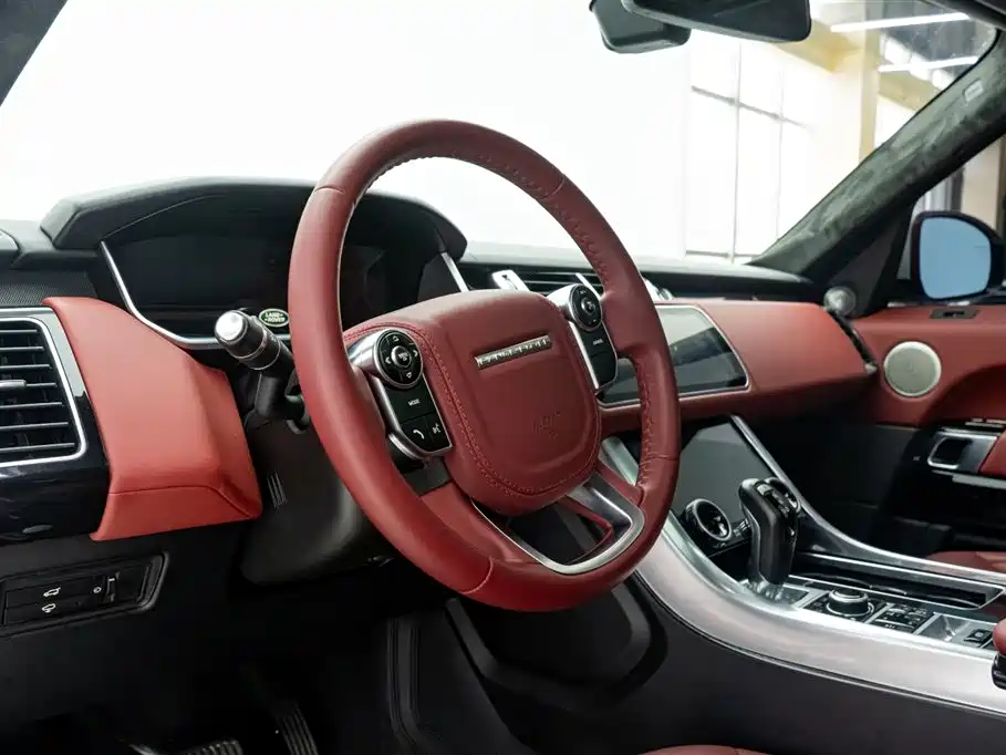 Land Rover Range Rover Sport 2015 3.0 SC V6 HSE фото 22