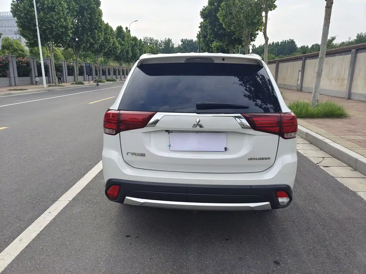 Mitsubishi Outlander 2017 2.0L 2WD Glory 5-seater фото 14