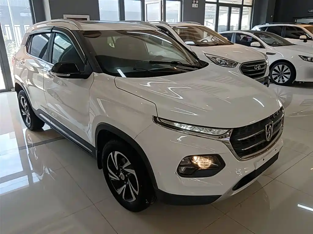 Baojun 510 2017 2017 1.5L Manual Luxury