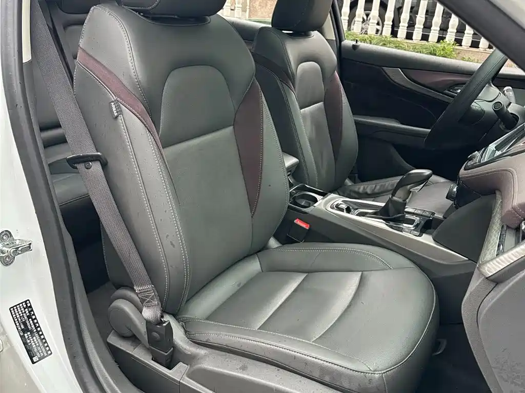 Chevrolet Malibu 2018 530T Automatic Luxury Edition фото 8