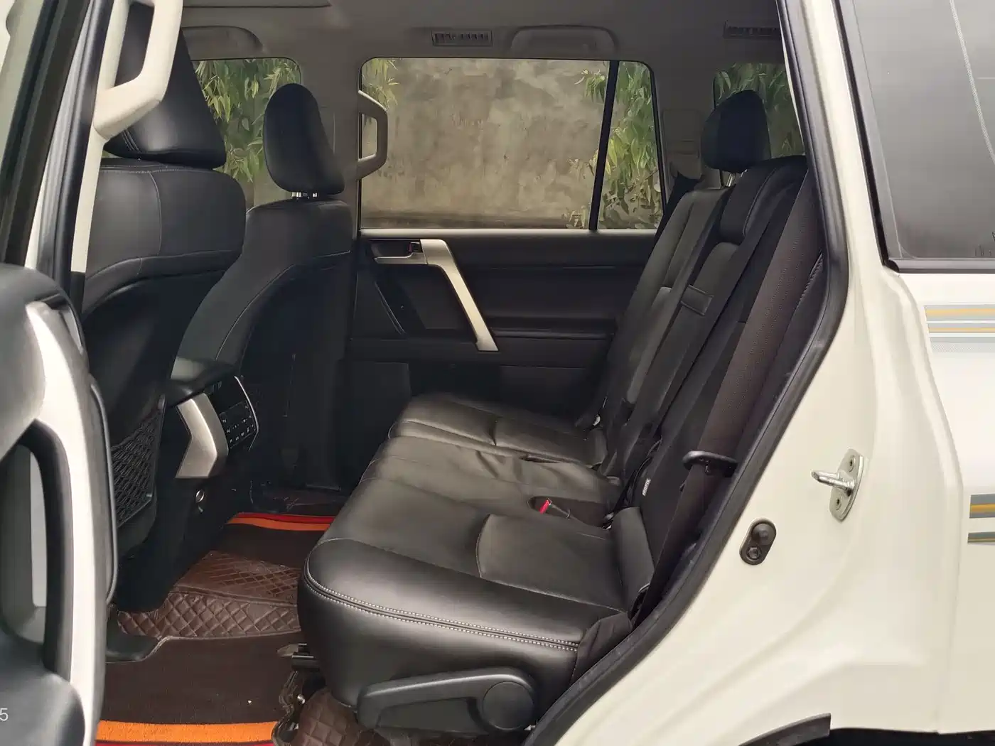 Toyota Prado 2019 3.5L Automatic TX-L Zunxiang Edition with Rear-mounted Spare Tire фото 10