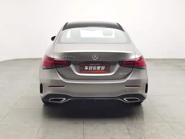 Mercedes-Benz A-Class 2020 Facelift A 180 L Sport Sedan Special Configuration — фото 4