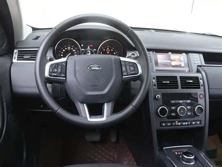 Land Rover Discovery Sport 2019 240PS PURE Edition China VI фото 27