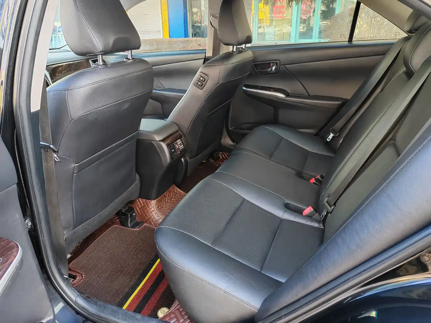 Toyota Camry 2015 2.0G Leading Edition фото 9
