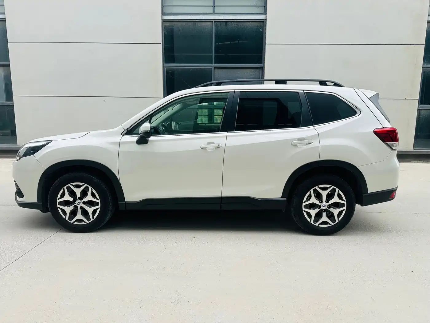 Subaru Forester 2022 2021 2.0i Luxury Edition