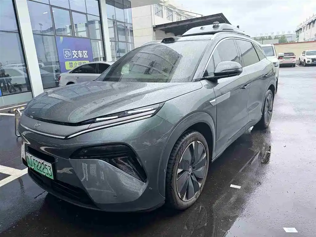 2025 BYD Tang L