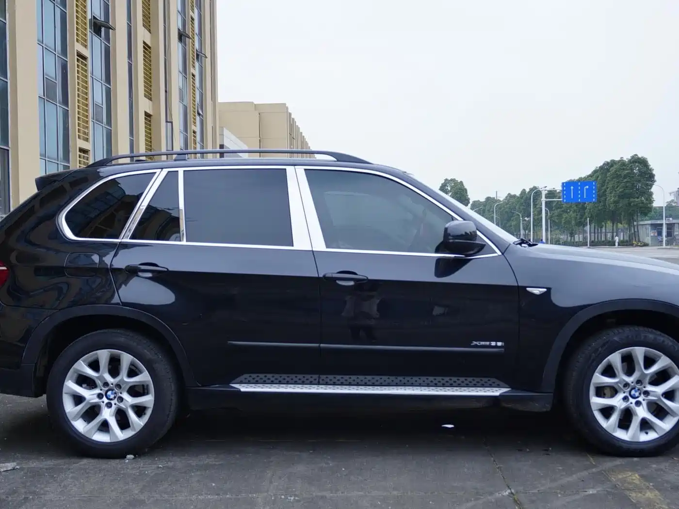 BMW X5 (Import) 2011 xDrive35i Luxury Edition фото 15
