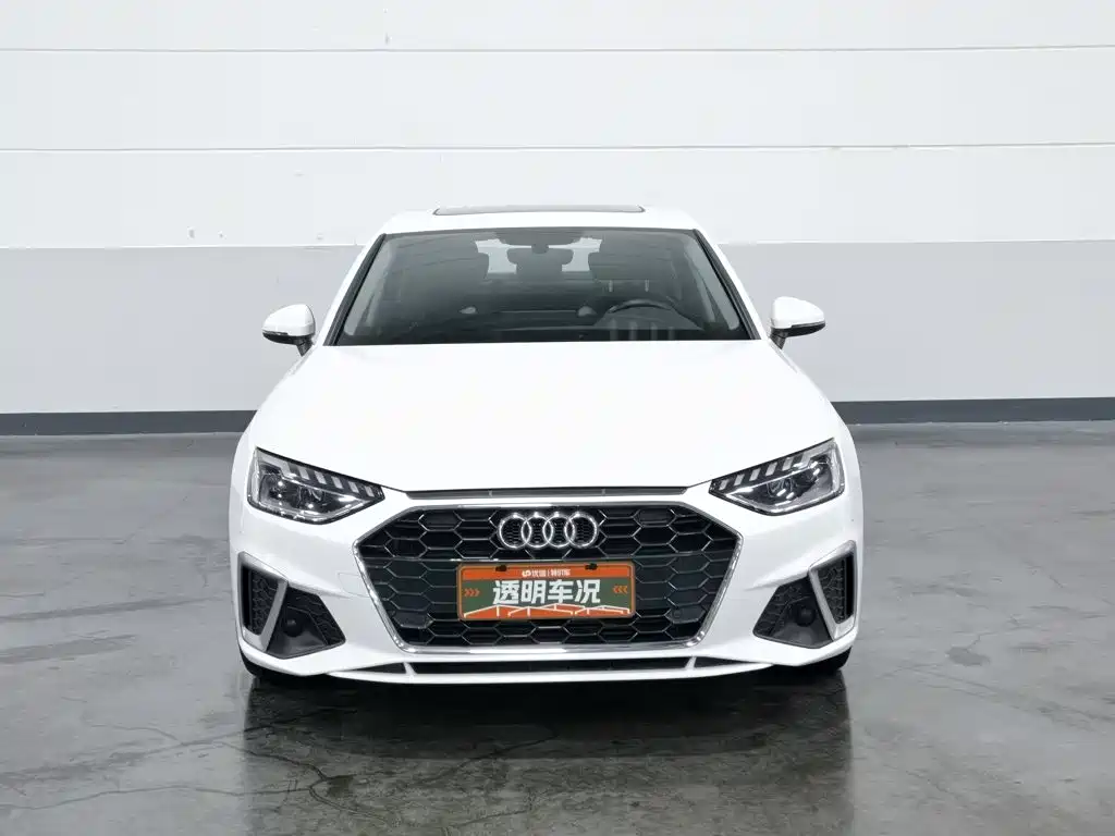 Фото 3 - Audi A4L