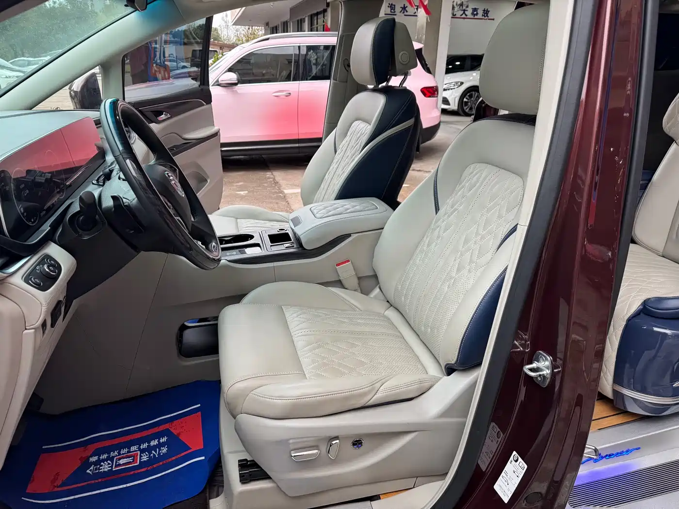 Buick GL8 2022 ES Landmark 653T Comfort фото 9