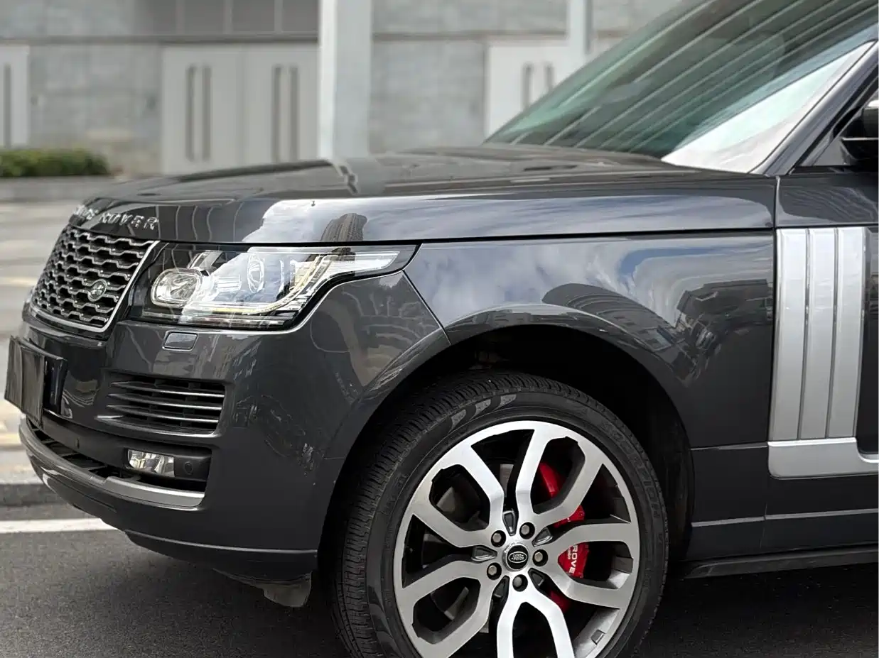 Land Rover Range Rover 2015 3.0 TDV6 Vogue фото 5