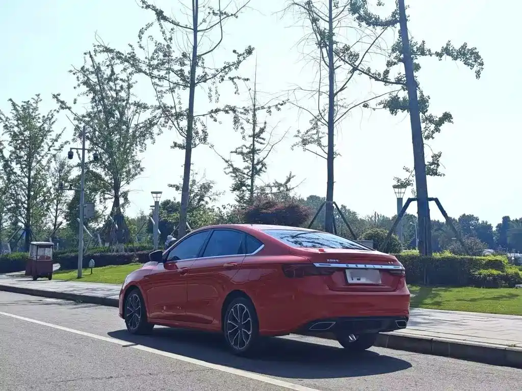 Фото 5 - Geely Binrui