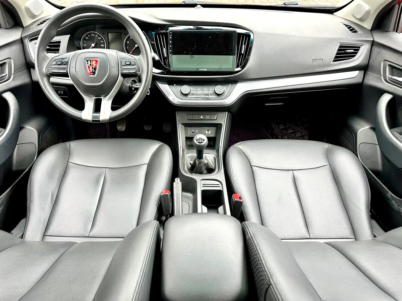 Roewe 360 2018 2018 PLUS 1.5L Manual Exclusive Edition