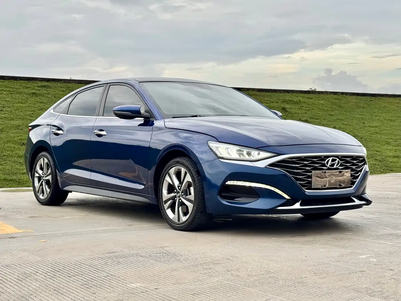 Hyundai Fista 2021 280TGDi Luxury Sport Dynamic Edition фото 3