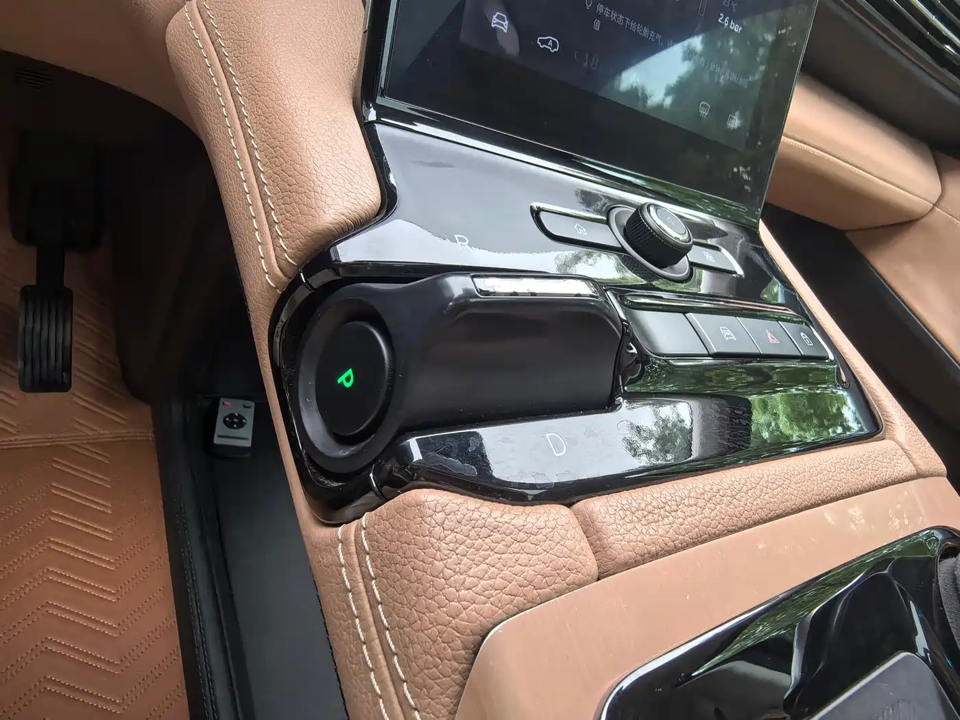 NIO ES8 2019 2018 425KM Base Edition 6-Seater