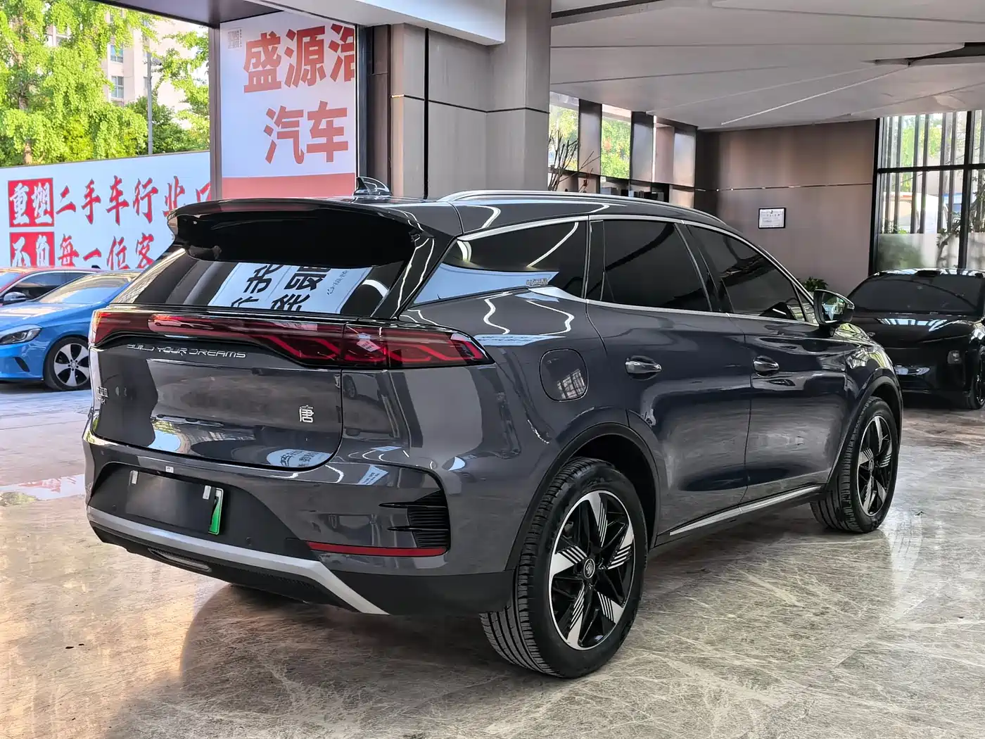 BYD Tang New Energy 2024 DM-i Glory Edition 112KM Deluxe фото 7