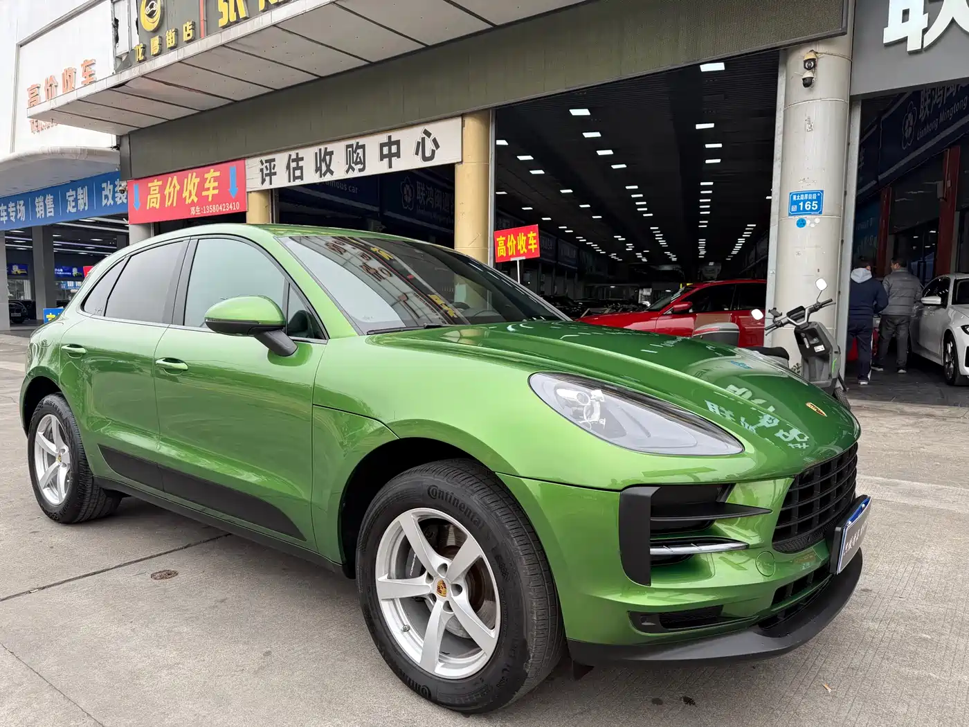 Porsche Macan 2020 Macan 2.0T фото 2