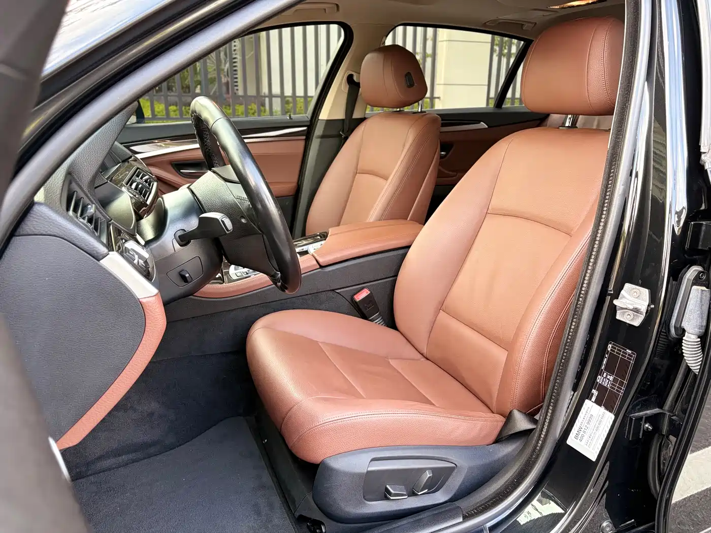 BMW 5 Series 2017 525Li Leading Edition фото 7