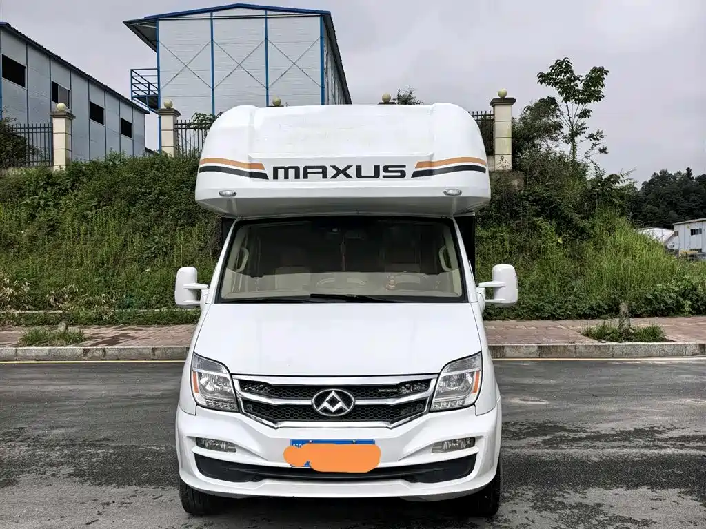 SAIC Maxus Xintu V80 2018 2.5T AMT Aoyun Short Wheelbase Ultra Low Roof 5-6-seater фото 5