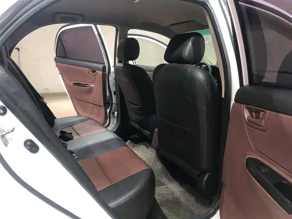BYD F3 2015 Energy-saving Edition 1.5L Manual Comfort фото 5