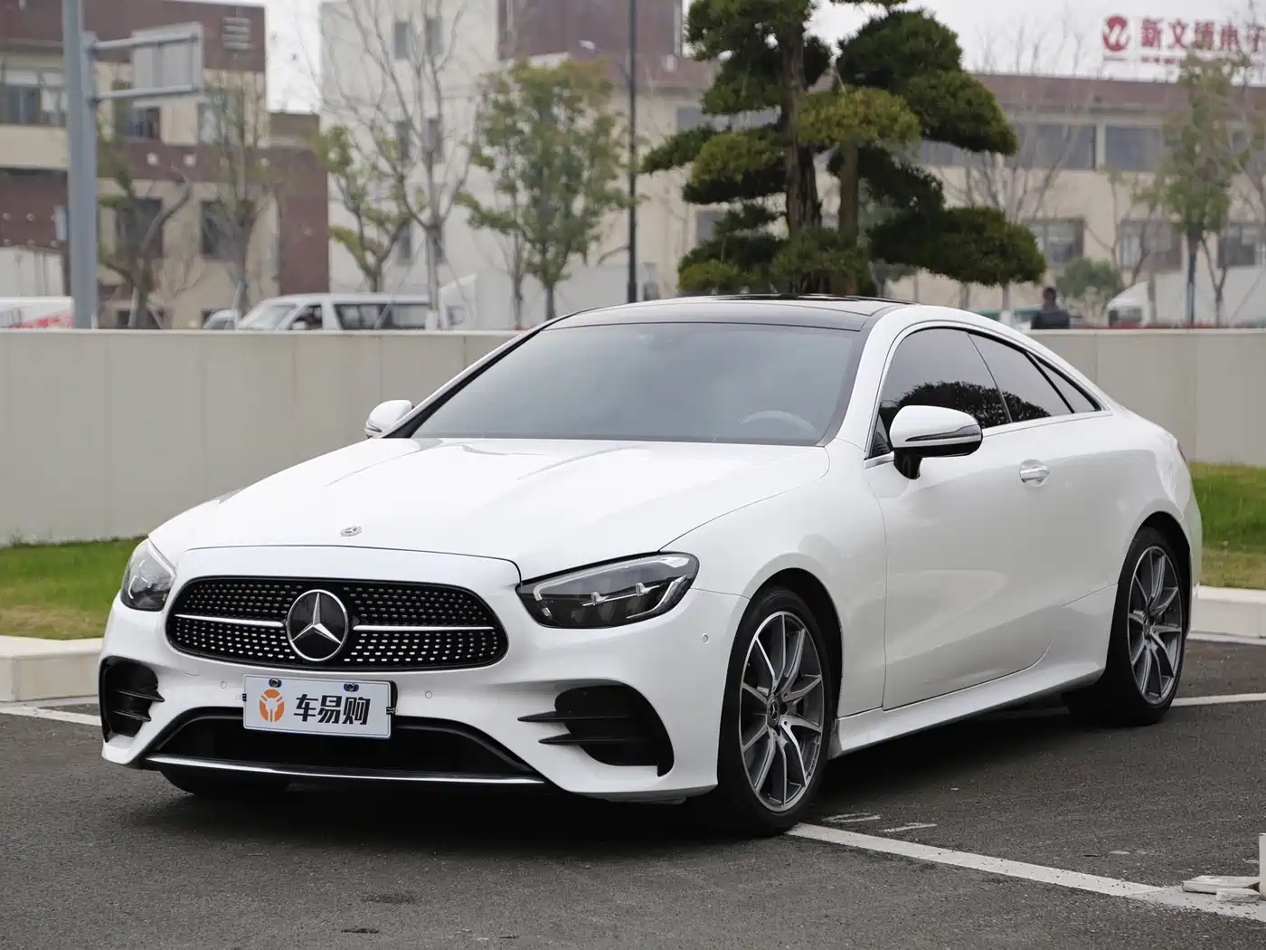 Mercedes-Benz E-Class (Import) 2021 E 260 Coupe