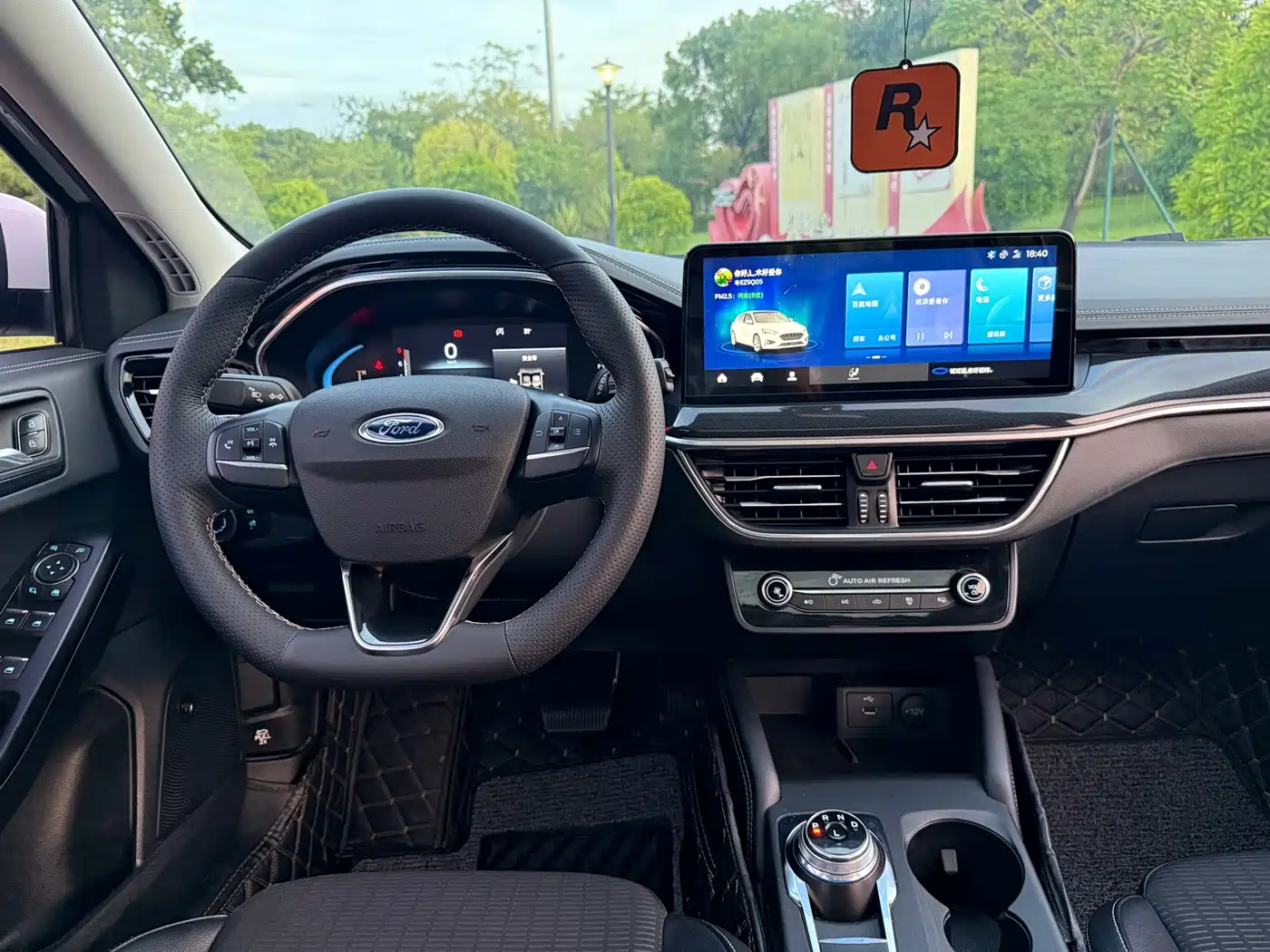 Ford Focus 2021 2021 Sedan EcoBoost 180 Auto Trend