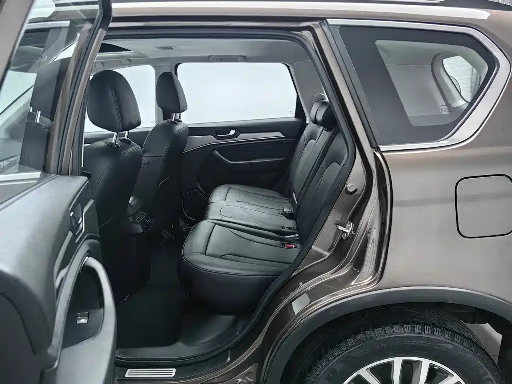 Photo 15 - Haval H6