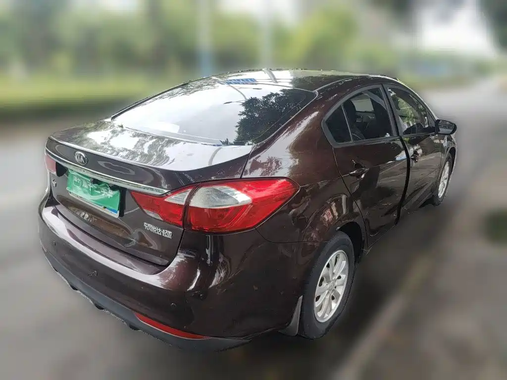 Photo 6 - Kia K3